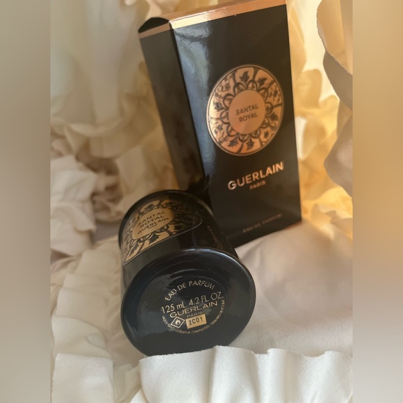 🚫SOLD🚫Santal Royal EDP (perfume)4.2fl by Guerlain Like NEW - Picture 7 of 10